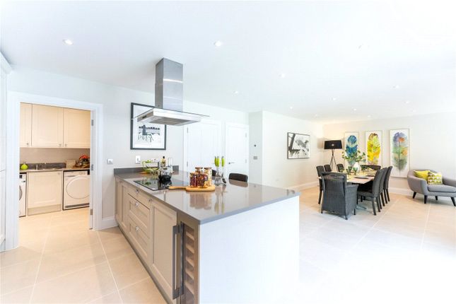 12, Sage Drive, Aylesbury photo 4