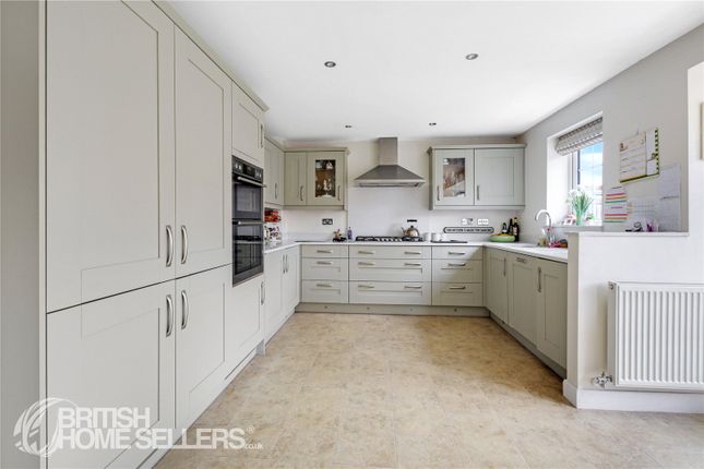 20, Waterford Crescent, Stoke-on-Trent photo 3