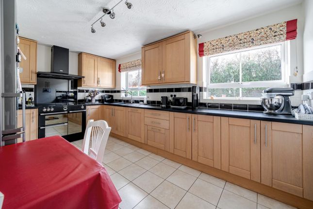 12, Wingfield Drive, Potton photo 4