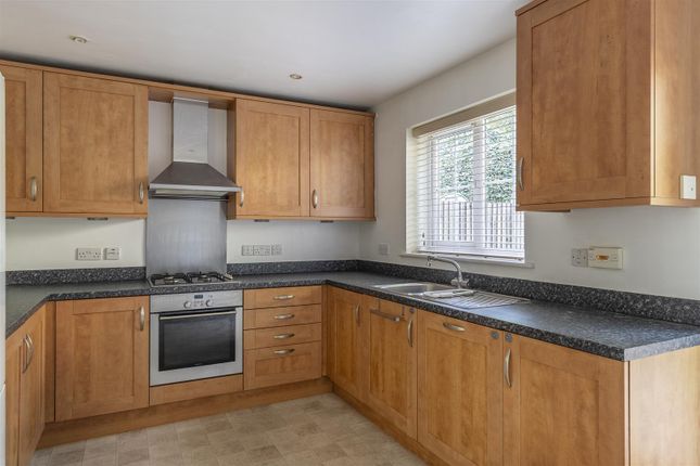 24, Finch Close, Faversham photo 4