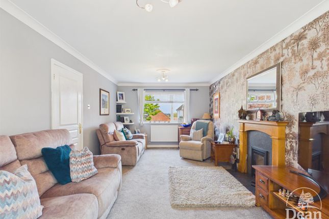 4 Hillview Rise, Park Road, Coleford photo 4