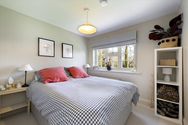 Detached house for sale in The Avenue, Farnham Common, Slough