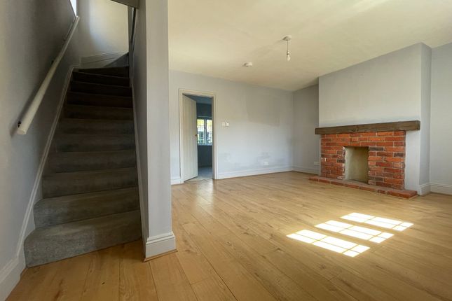 22 Ampney Crucis, Cirencester photo 3