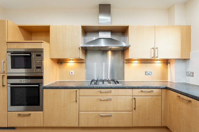 Littlejohn Avenue, Greenbank, Edinburgh, EH10 5TG, Edinburgh photo 5