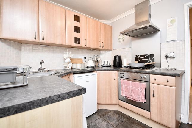 22, Bramber Court, Corby photo 4