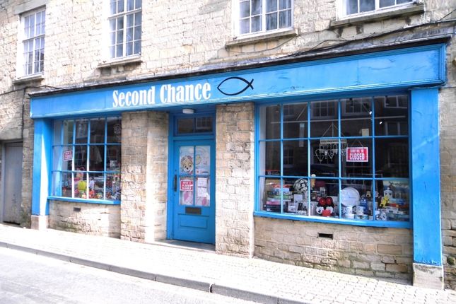 Retail premises to let in 85 Cricklade Street, Cirencester, Gloucestershire