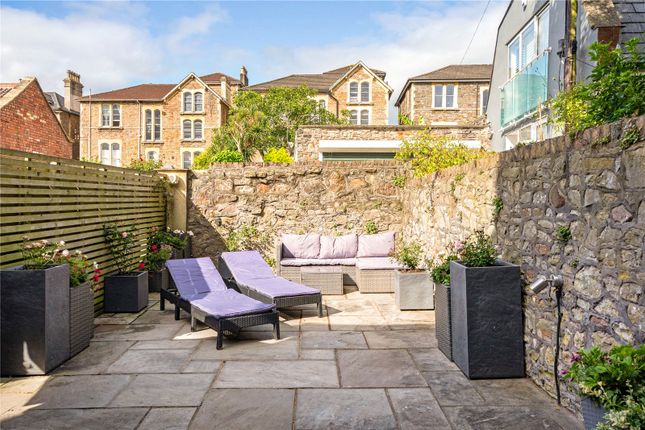 Flat for sale in Beaconsfield Road, Clifton, Bristol