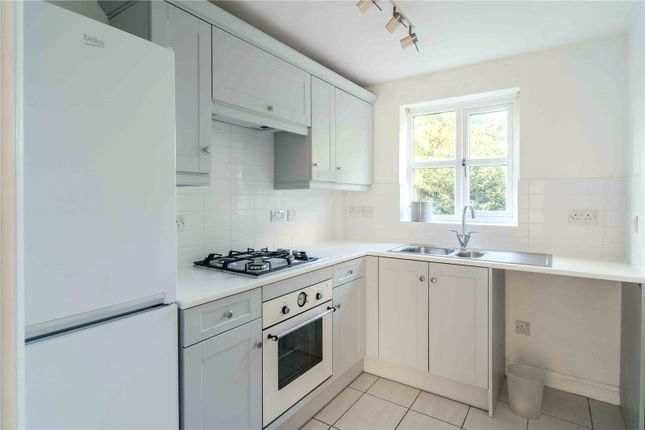 3 Highgate Court,, Cheltenham Road, Broadway photo 4