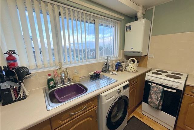 128, Skelton Lane Woodhouse, Sheffield photo 4