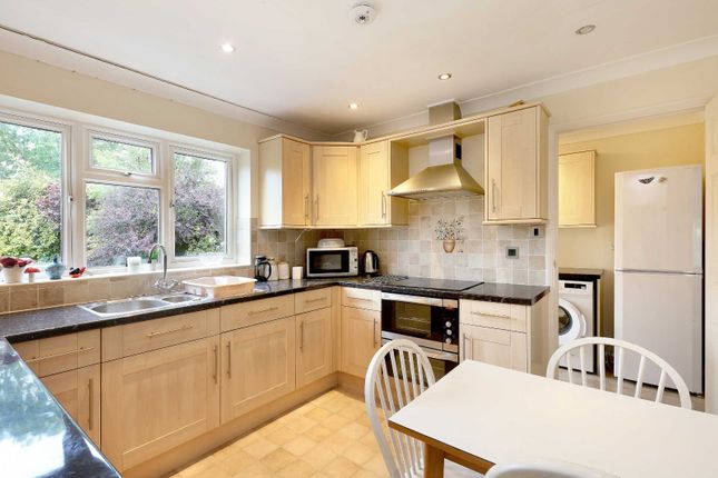 80, Farmers Way, Beaconsfield photo 2