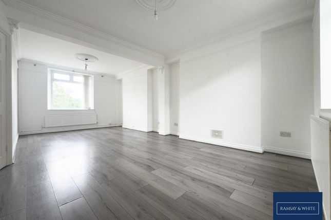 4, Gellifaelog Terrace, Merthyr Tydfil photo 2