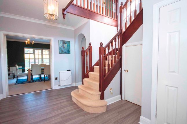 6, The Beeches, Chorleywood photo 2
