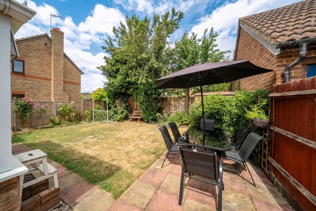 7 Dove Close, Andover photo 4