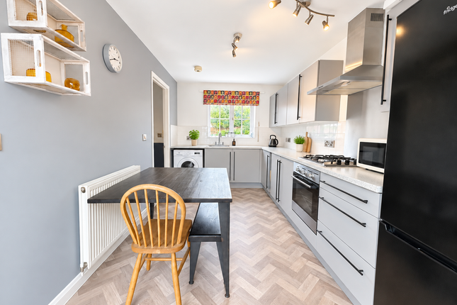 7, Langham Close, Leicester photo 3