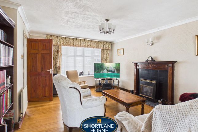 3, Dunsville Drive, Coventry photo 3