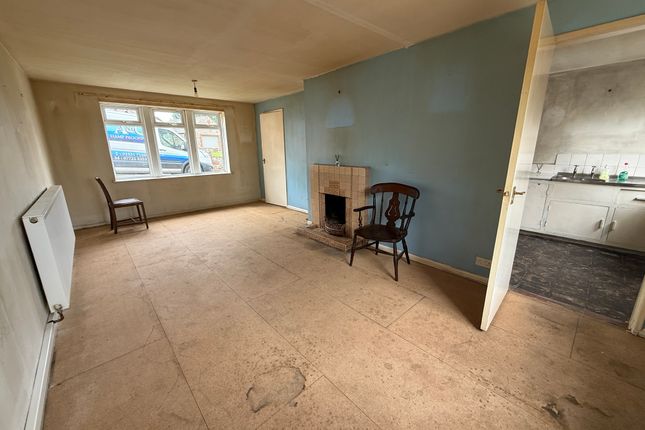 7, High Street, Morland photo 3