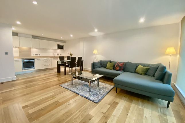 2-bed flat on 848, KESTREL HOUSE, ST GEORGE WHARF, London, £795,000