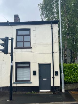 Thumbnail Studio to rent in Fallibroome Road, Macclesfield
