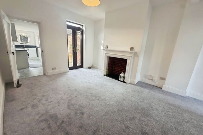 44 Sandbach Road, Stoke-On-Trent photo 4