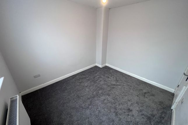 Property to rent in Farren Road, Coventry