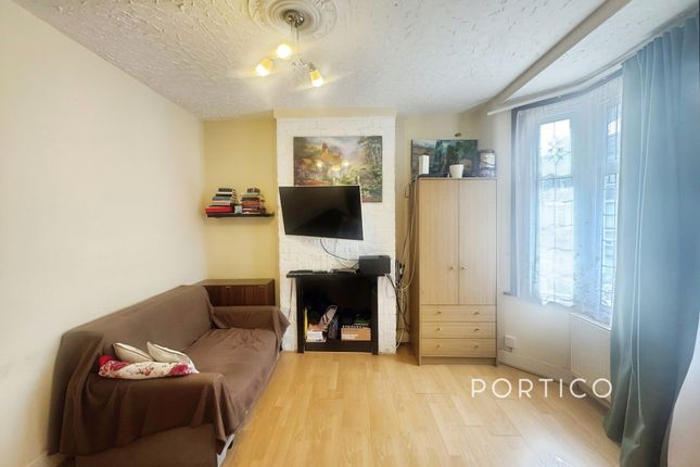 59, Vernon Road, London photo 2