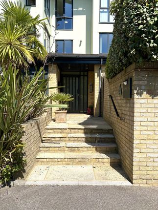 Flat 2, Aspects, Wyndham Road, Poole photo 4
