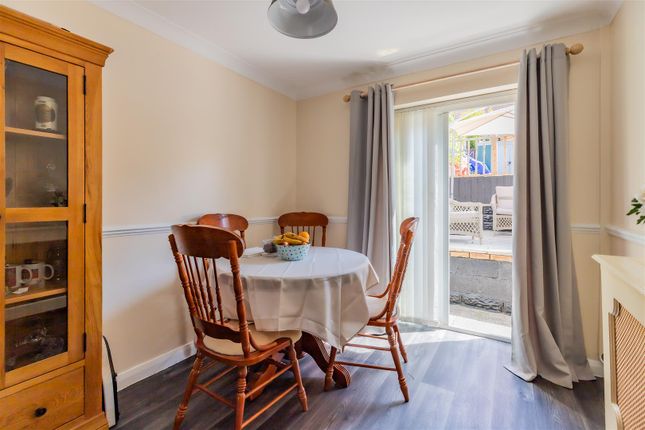 43A, Frank Road, Cardiff photo 4