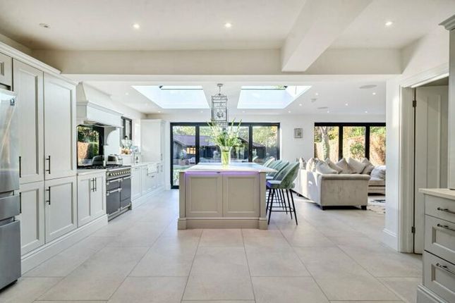 3 Osborne Road, Potters Bar photo 3