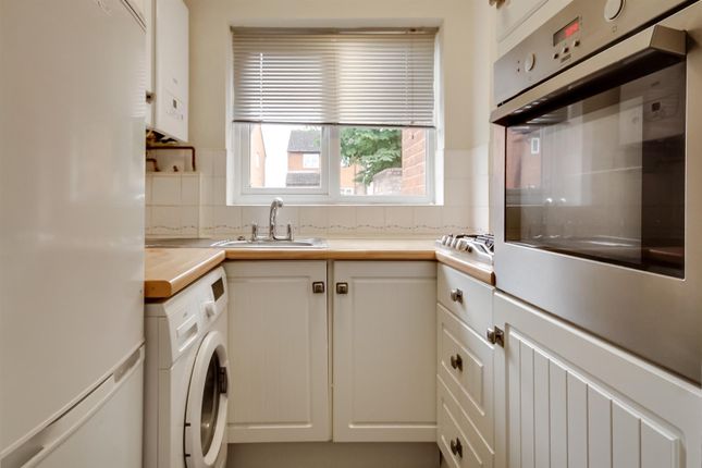 34, Somergate Road, Cheltenham photo 4