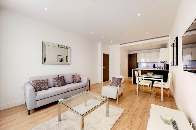 2-bed flat on Beaulieu House, 13, Glenthorne Road, Hammersmith, £888,000
