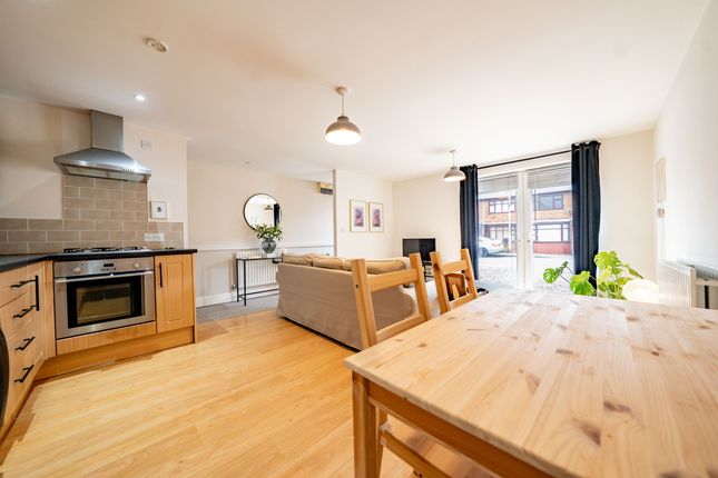8 King William Court, Leicester photo 4