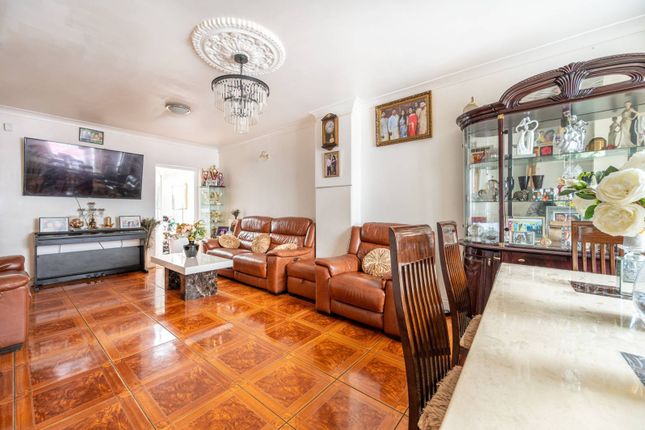 Thumbnail Terraced house for sale in Woodend Road, Walthamstow, London