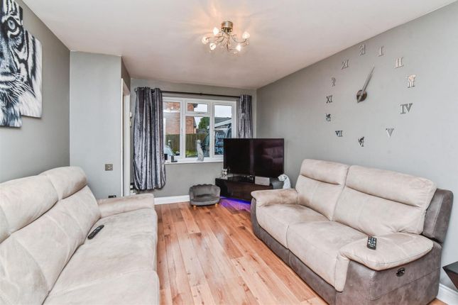 15, Fortune Way, Chippenham photo 4