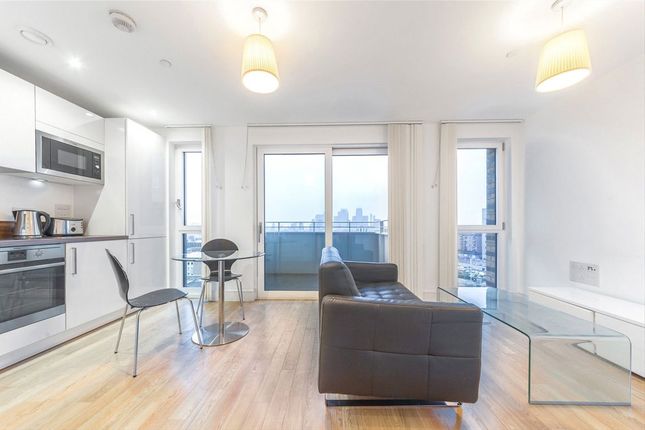 Flat 95, Ivy Point, 5, Hannaford Walk, London photo 4