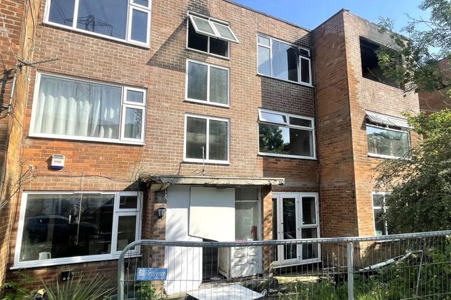 1-bed flat on 88, Baguley Crescent, Manchester, £15,000