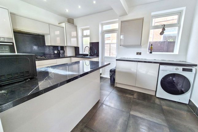 11, Ravensworth Terrace, Jarrow photo 3