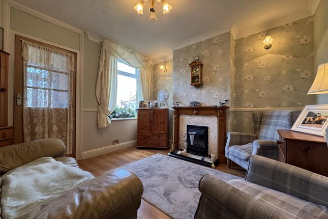 Terraced house for sale in Beccles Road, Lowestoft