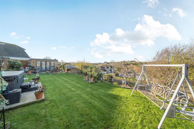 66, Ullswater Crescent, Weymouth photo 4
