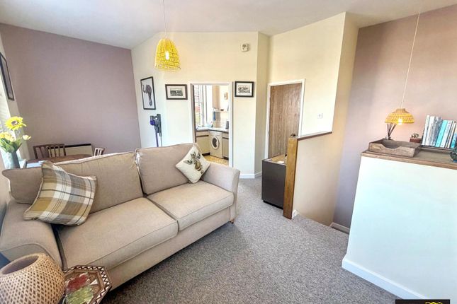 2, Wellington Court, Weymouth photo 4