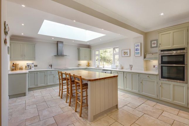 Hadley House, Rye Road, Hawkhurst photo 4