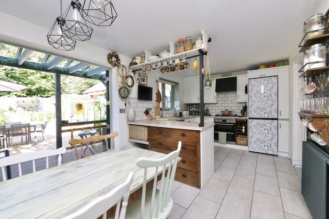 39 Anstee Road, SHAFTESBURY photo 3
