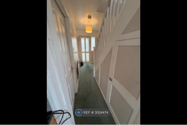 Alexandra Avenue, Sutton photo 4