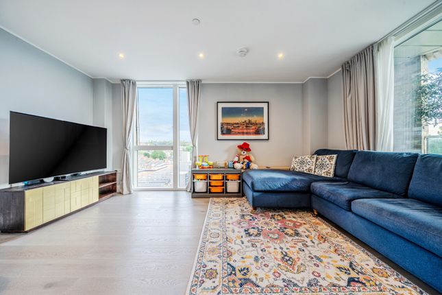 Flat 604, Valegro House, 114, Norman Road, London photo 4