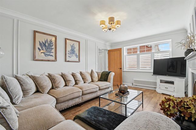 26, Oak Drive, Scunthorpe photo 4