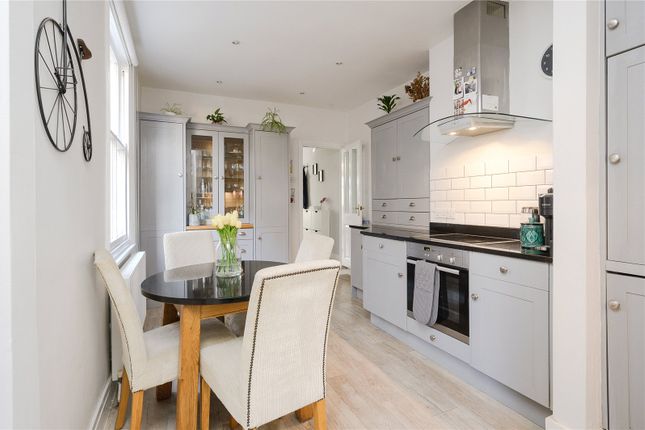 Flat for sale in Chilton Road, Richmond
