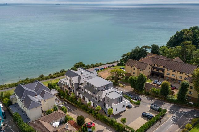 Flat for sale in Chine Avenue, Shanklin