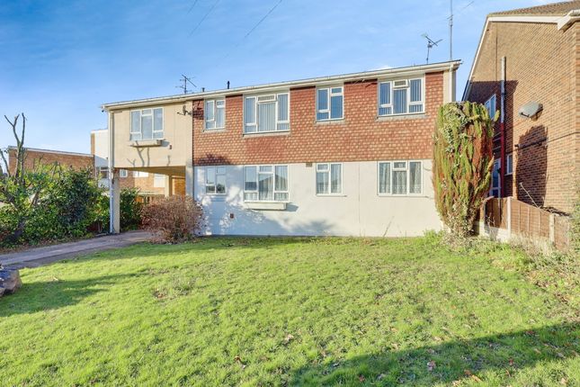 Thumbnail Flat for sale in Bellhouse Road, Leigh-On-Sea