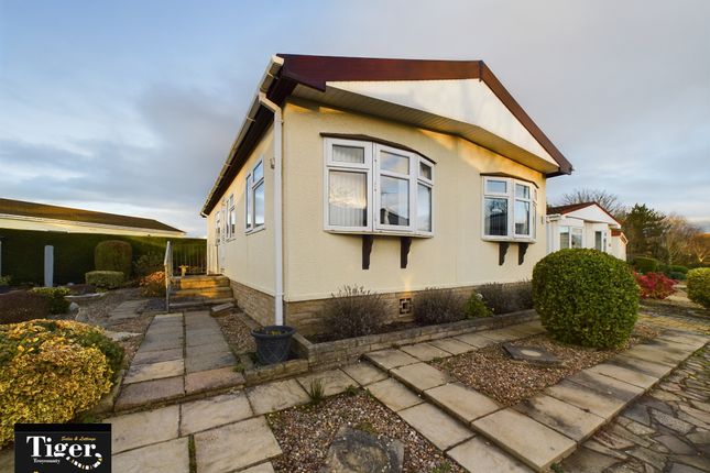 Mobile/park home for sale in Lotus Drive, Carr Bridge Residential Park, Blackpool