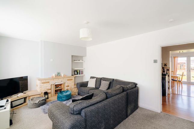 33 Felton Grove, Bristol photo 2