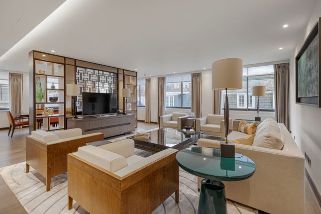 Thumbnail Flat for sale in Curzon Street, Mayfair